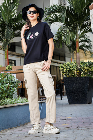 WOMEN BLACK DROP SHOULDER SLEEVES PRINTED T SHIRT