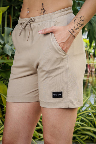 WOMEN TUFFET SOLID BURMUDA