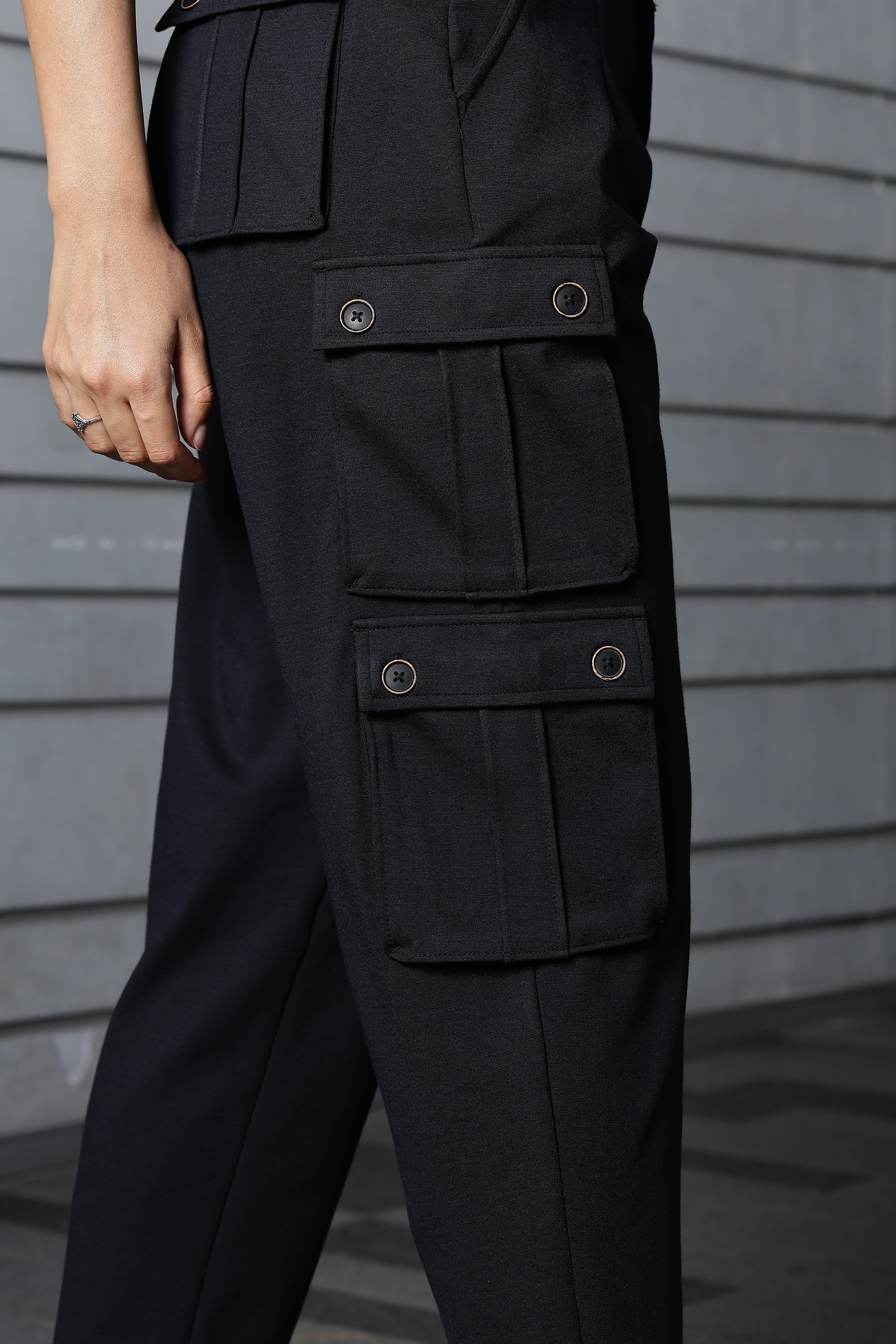 ONE SKY WOMEN BLACK IRIS SOLID WOMENS CARGO