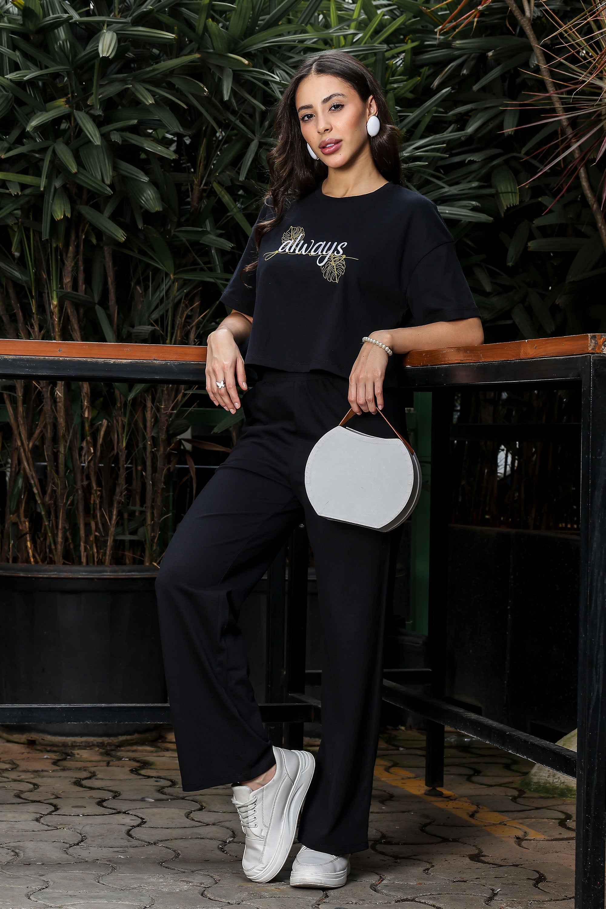WOMEN ROUND NECK BLACK HALF SLV  CO-ORD SET