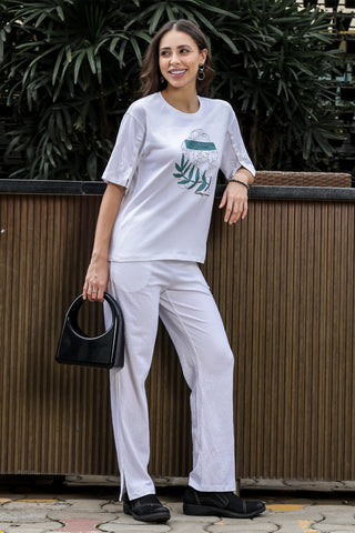 WOMEN ROUND NECK WHITE HALF SLV  CO-ORD SET