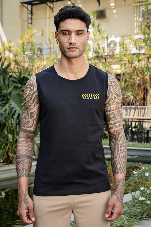 Men’s Sleeveless Tank Top – Solid Color, Round Neck, Casual Fit, 95% Cotton / 5% Spandex, Machine Washable