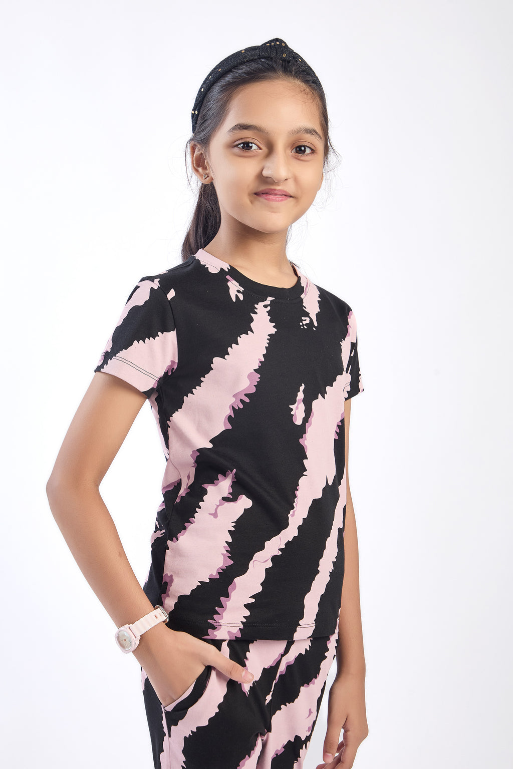 ONE SKY Girls' Cotton Co-ord Set | Camo T-Shirt & Pants | Casual 2-Piece Set | Ages 3-14 Years