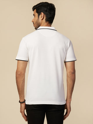 Men Solid Polo Neck Pure Cotton White T-Shirt